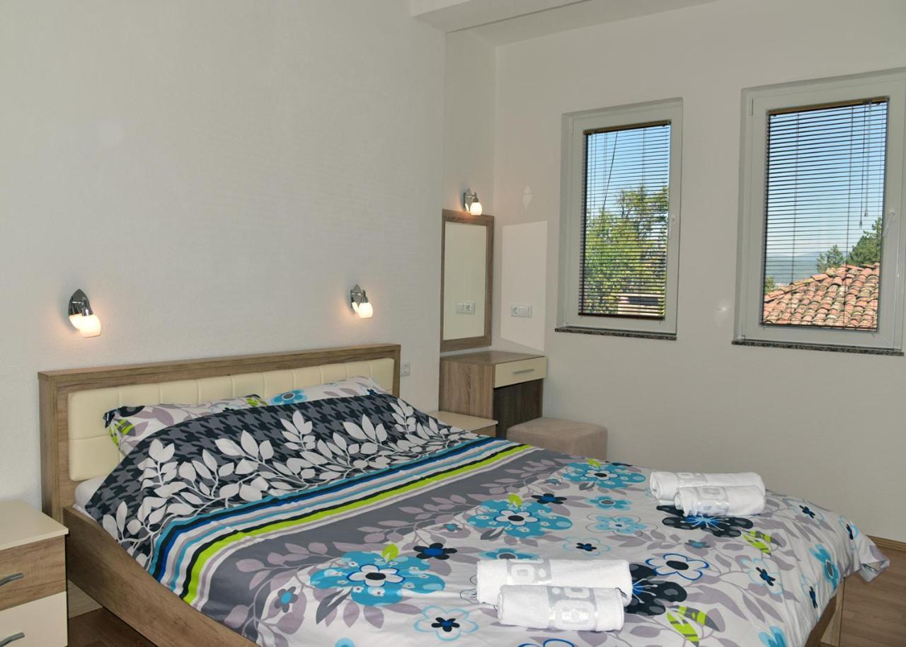 אוהריד Comfort Apartment מראה חיצוני תמונה