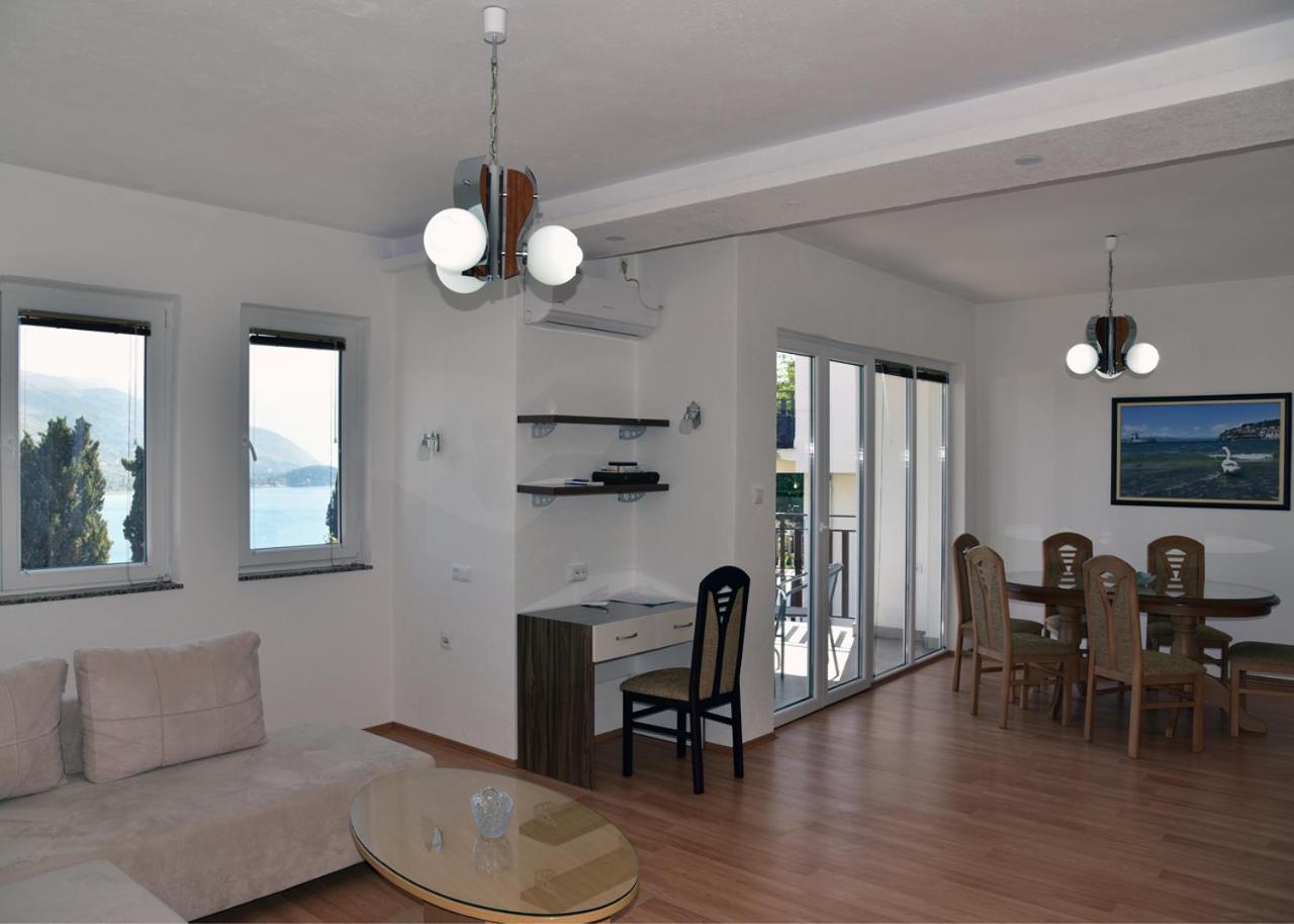 אוהריד Comfort Apartment מראה חיצוני תמונה